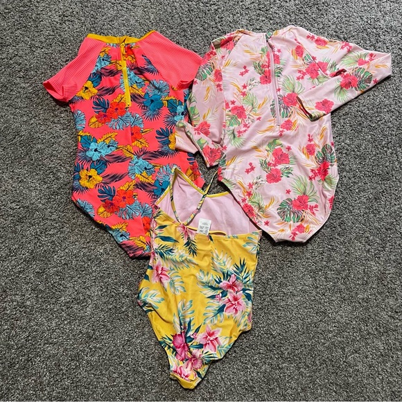 Girls swim bundle (3 pieces) all size 10, brands: art class & volcom - Picture 5 of 5